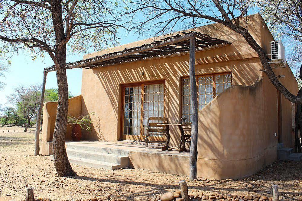 Harnas Wildlife Foundation Gobabis Dış mekan fotoğraf