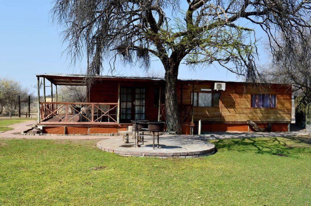 Harnas Wildlife Foundation Gobabis Dış mekan fotoğraf